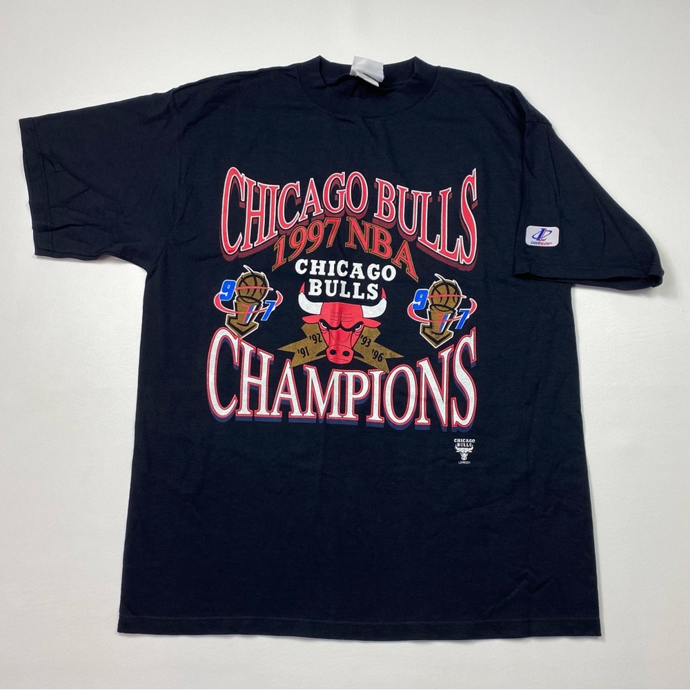 VTG 1997 Logo Athletic NBA Chicago Bulls Basketball Championship T-Shirt Size L